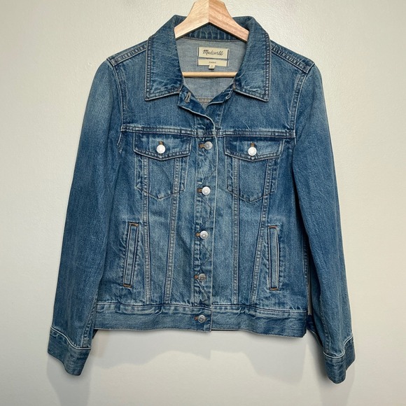 Madewell Jackets & Blazers - Madewell Classic Jean Jacket Medium Wash Blue Denim Womens Trucker Size M